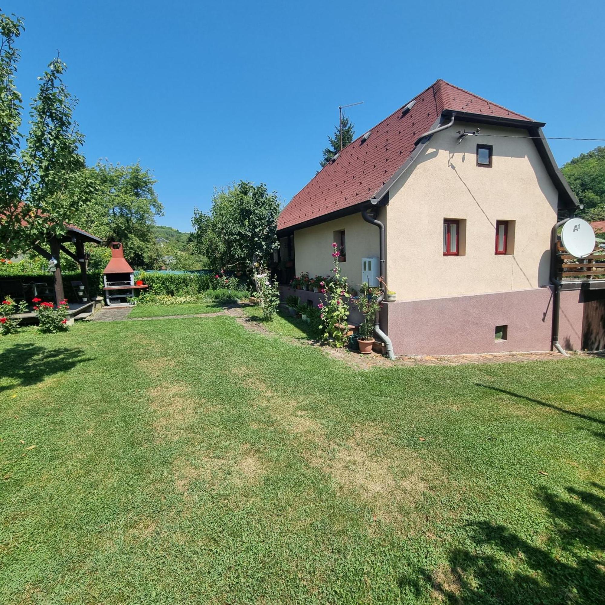 Kuca Za Odmor Bajtica Villa Jesenovec Exterior photo